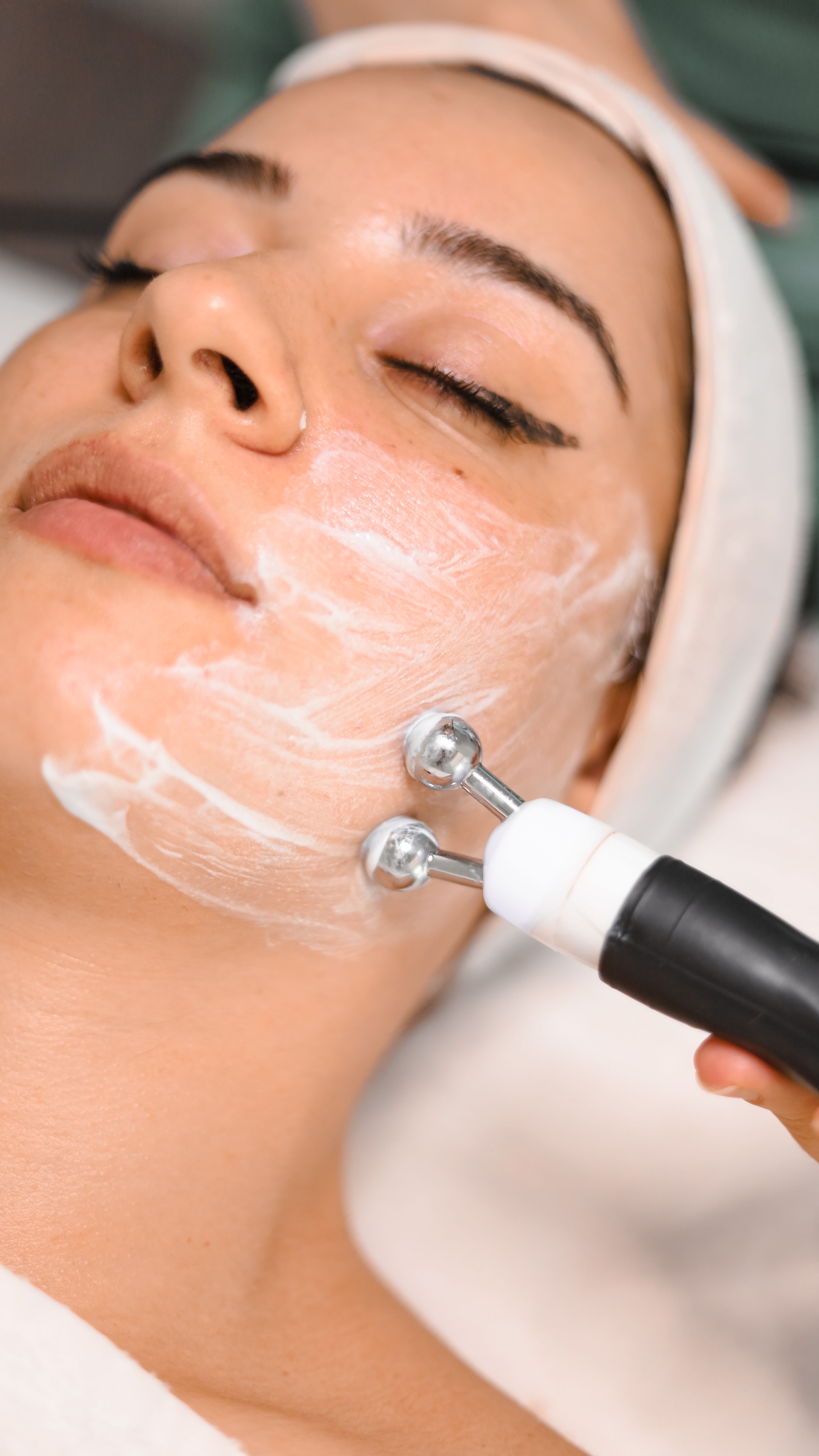 Facial